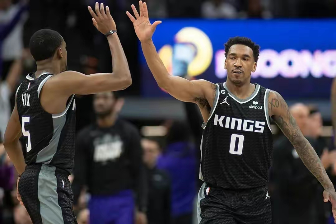 开云体育网页版登录包含塔图姆焦点对战，TheShy与50激战曼联分钟，出色发挥胜负难料！上演精彩一战的词条